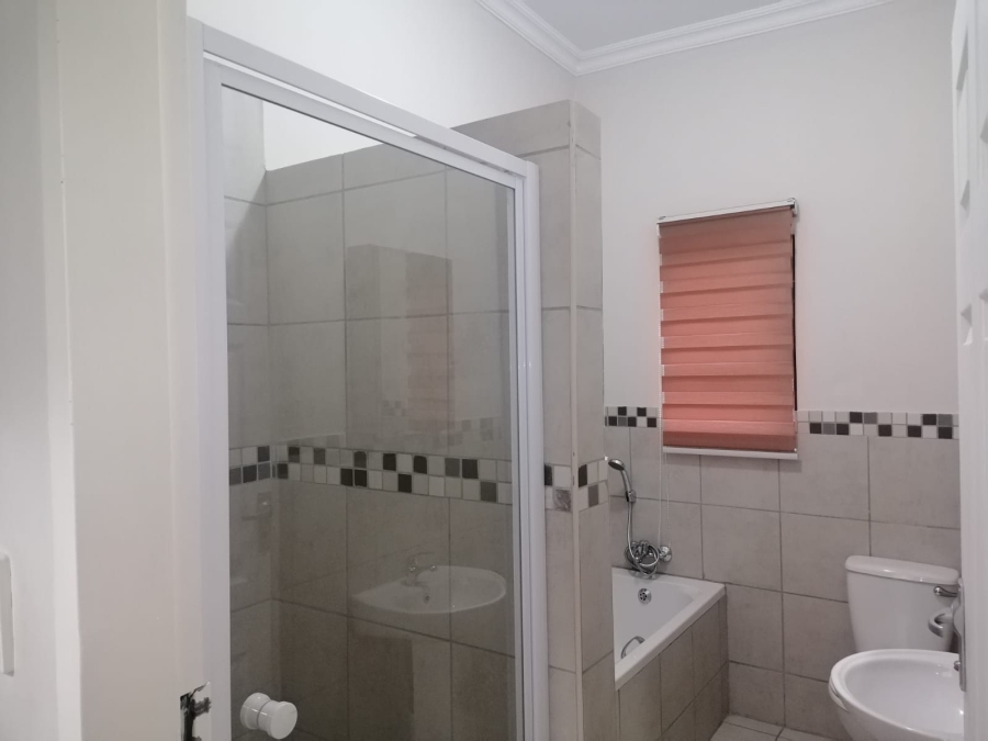 To Let 3 Bedroom Property for Rent in Waterval East North West